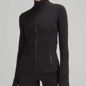 Lululemon on the move jacket 4